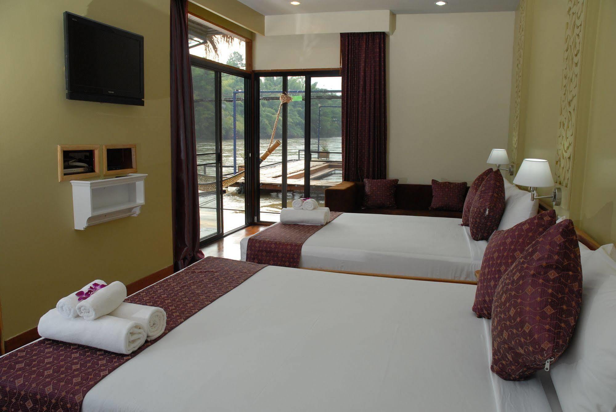 Boutique Raft Resort Sai Yok Ngoại thất bức ảnh
