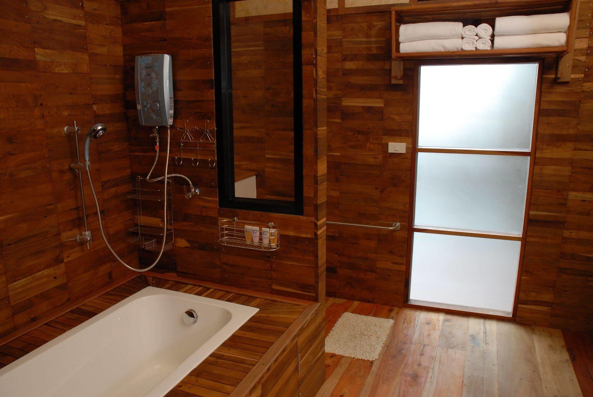 Boutique Raft Resort Sai Yok Ngoại thất bức ảnh